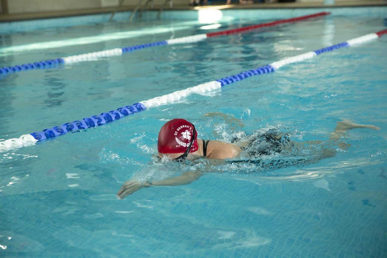 Swimming for kids at St George's Hill Lawn Tennis Club